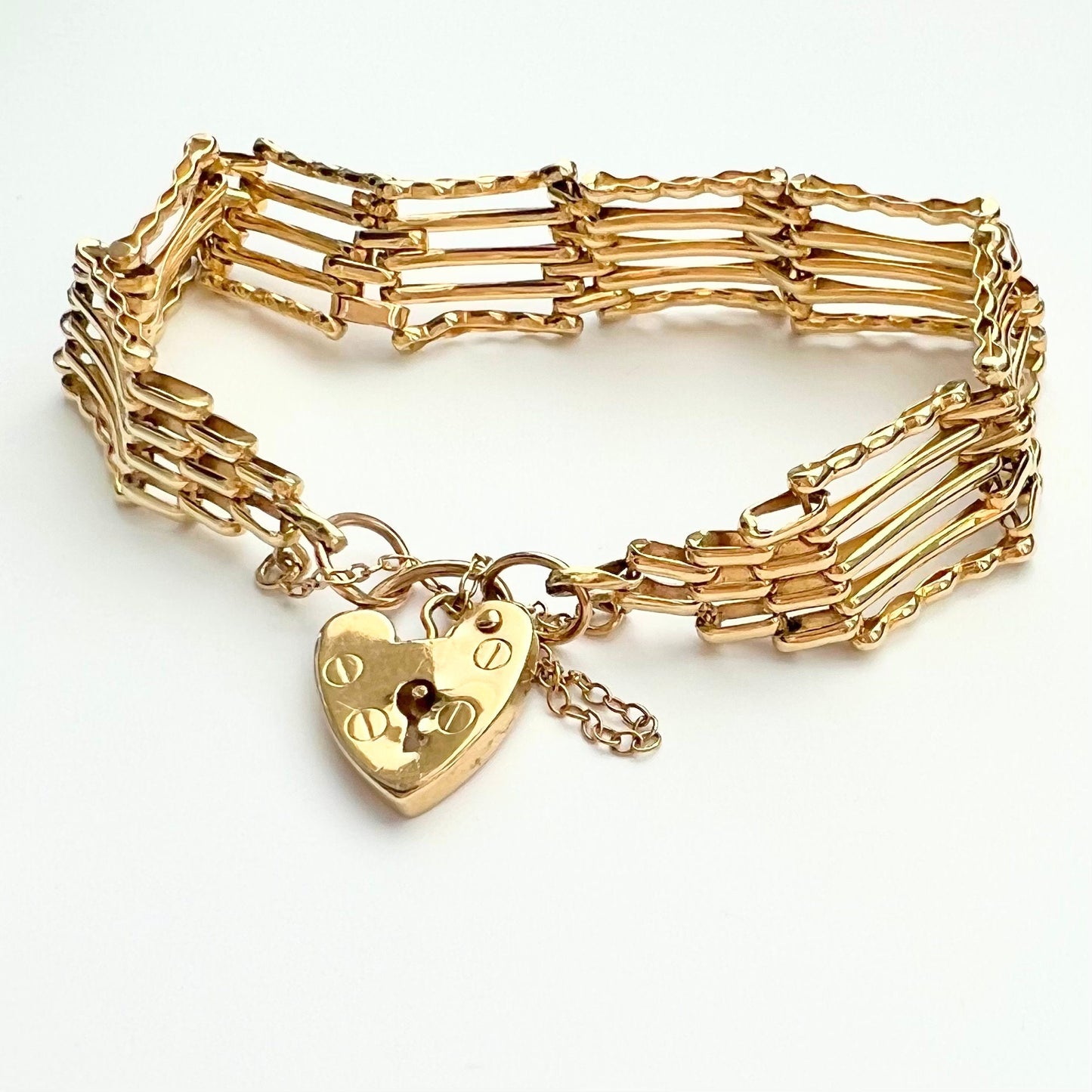 9ct Five Gate Bracelet with Heart Clasp