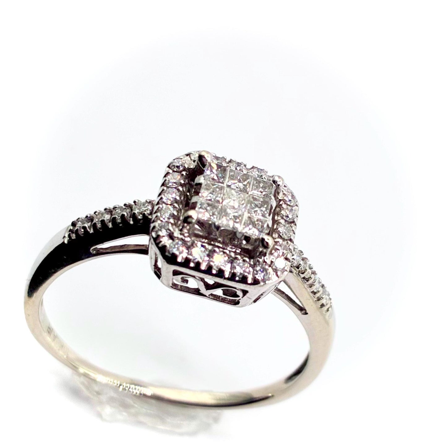 Vintage 1990s 10k White Gold Diamond Cluster Engagement Ring, UK Size P / US 7.5
