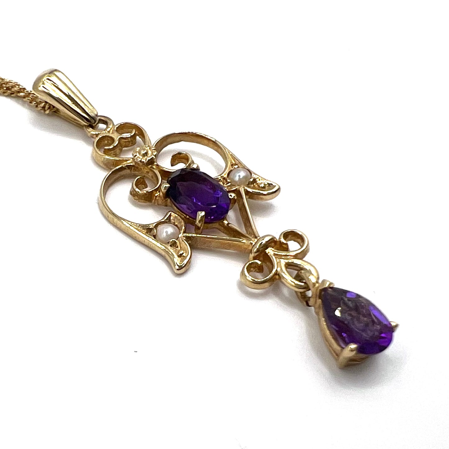 9ct Gold Vintage Amethyst and Seed Pearl Pendant with 46 cm Fine Gold Chain