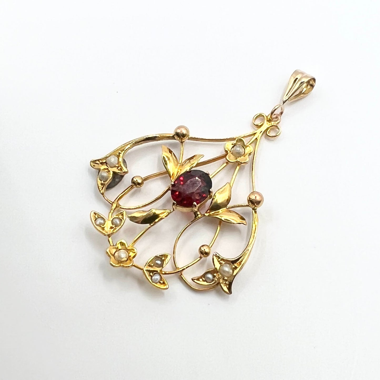 Antique 9ct Gold Victorian Garnet and Seed Pearl Pendant