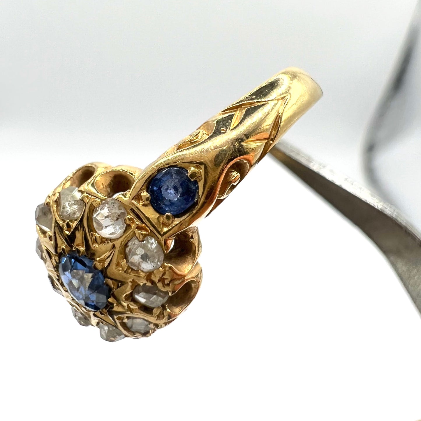 Victorian 18ct Gold Sapphire and Rose Cut Diamond Cluster Ring, Size M