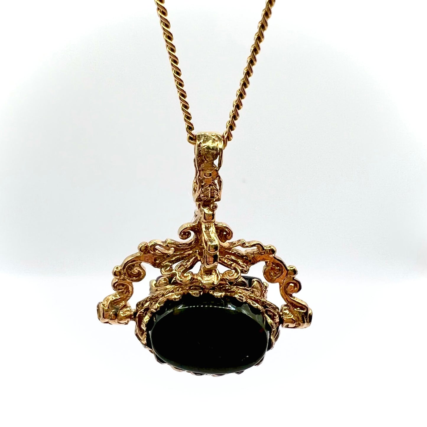 Victorian 9ct Gold Onyx, Carnelian and Bloodstone Spinning Watch Fob Pendant