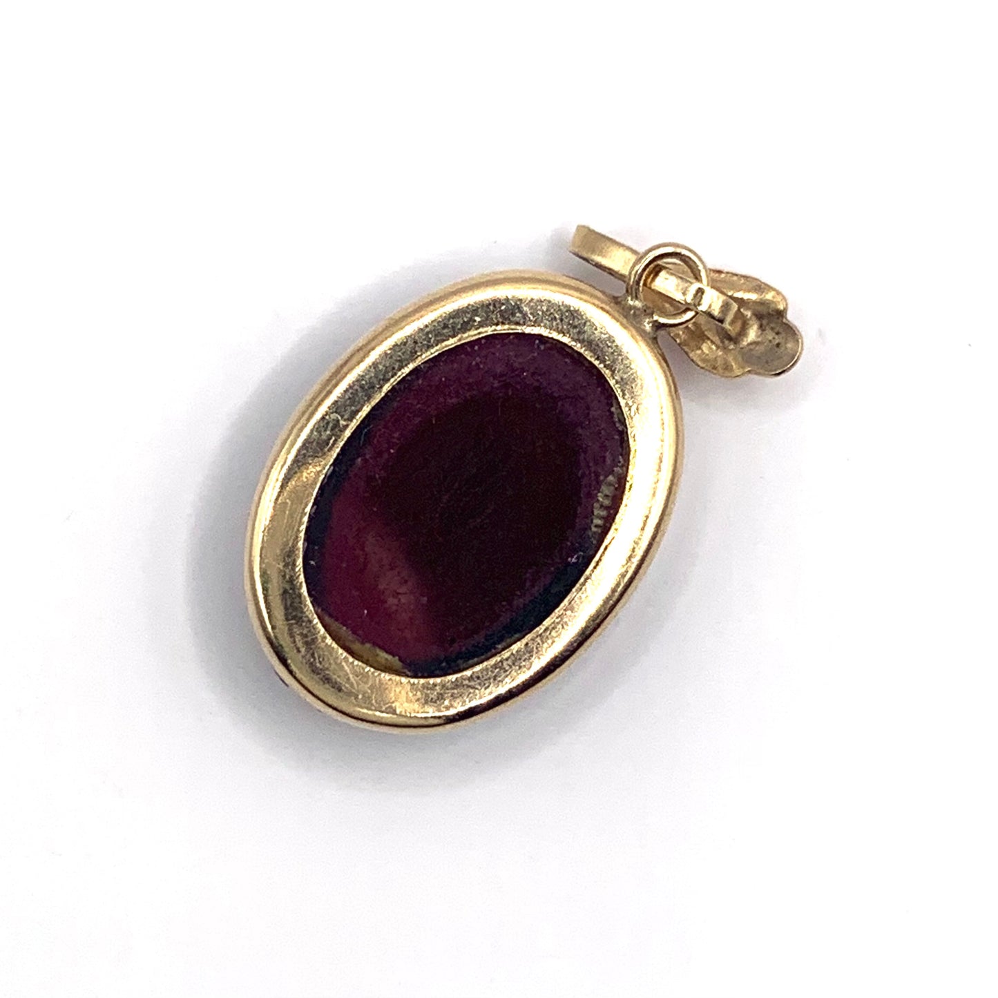 Vintage 9ct Yellow Gold Garnet Cabochon Pendant